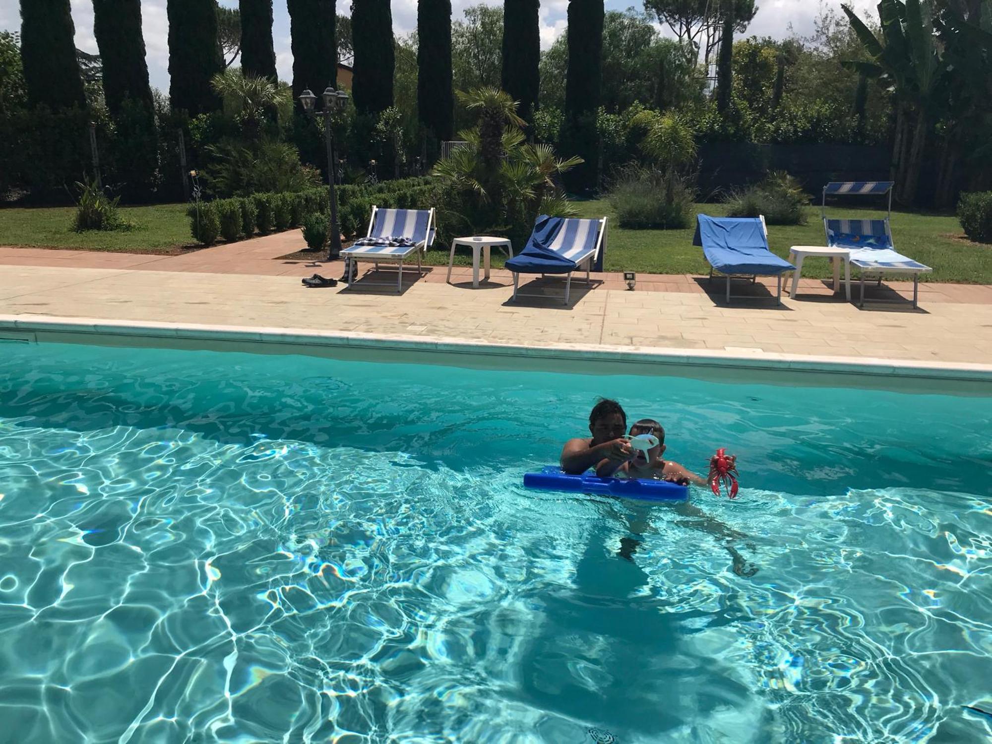 Agriturismo Ali E Radici Cisterna di Latina Luaran gambar